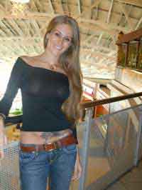 romantic female looking for guy in Colton, California